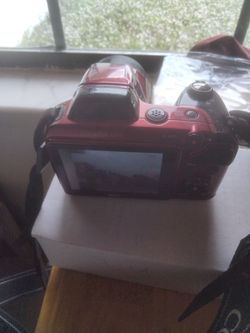 Nikon L810 Digital Camera 16 MP 26xl Zoom Battery Door Damage 