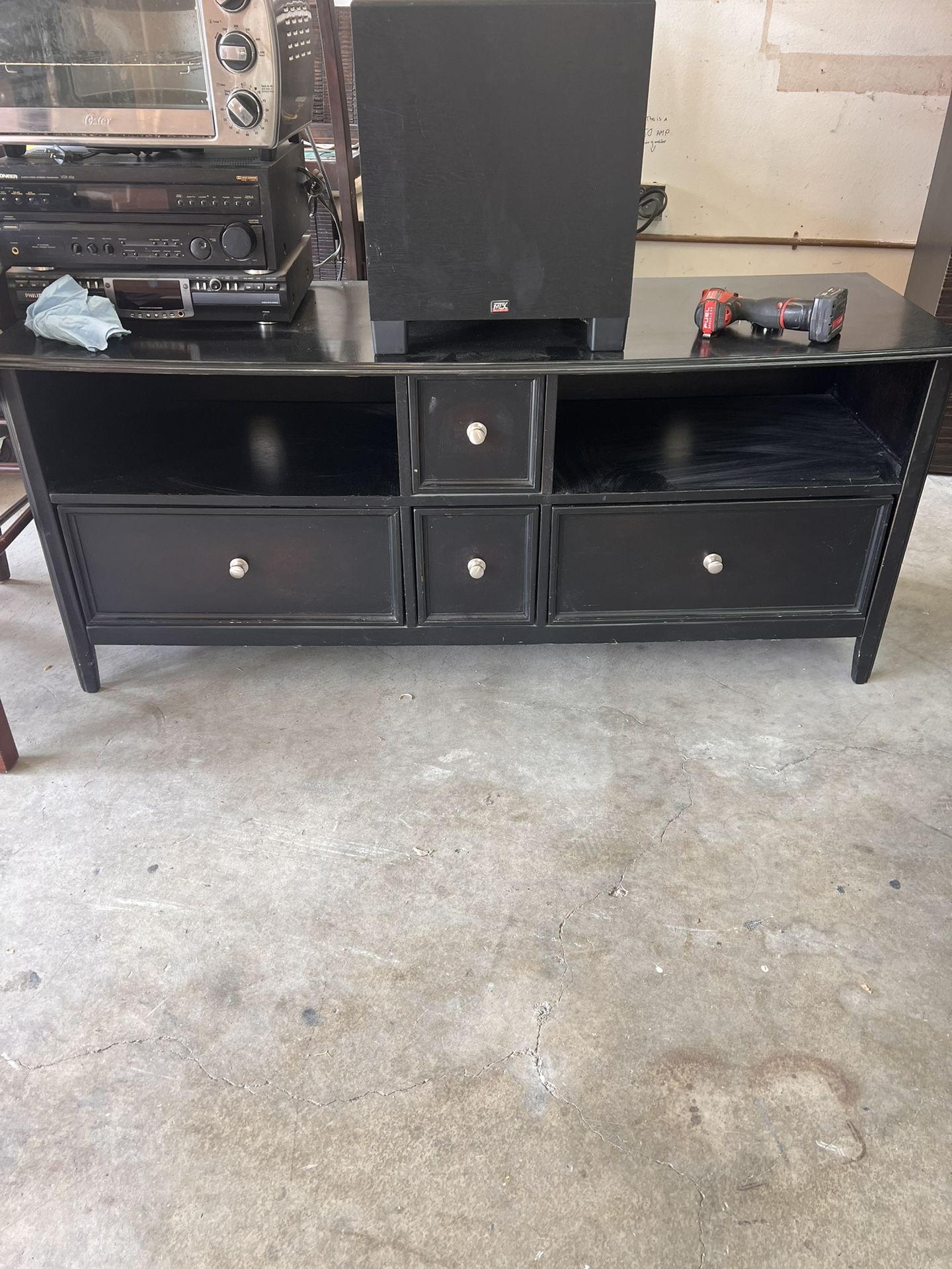 FREE!!! TV Stand-Must Go