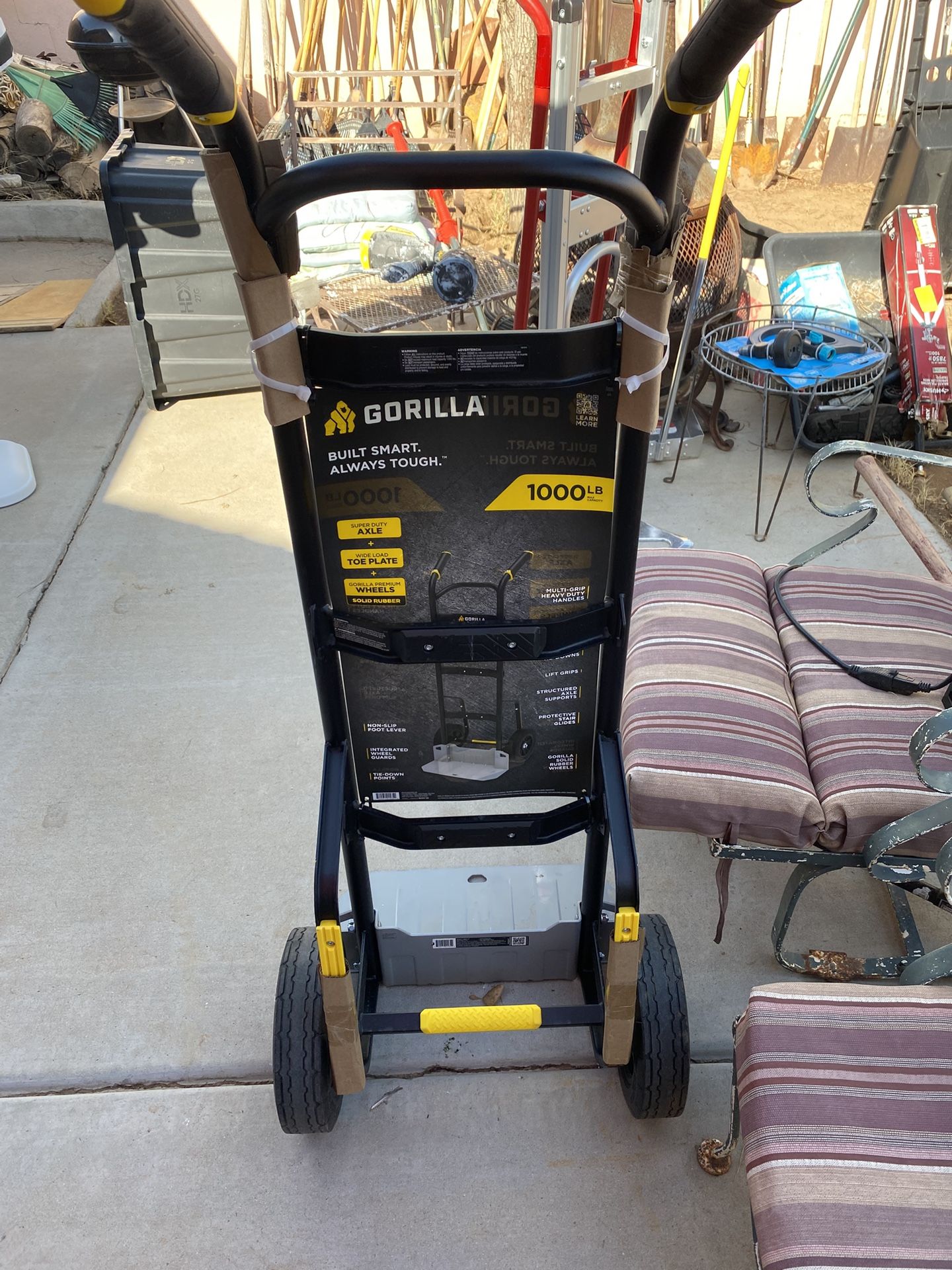 Gorilla Hand Truck 1000 Pound Capacity, Brand New