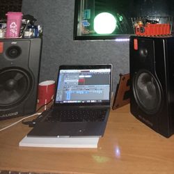 M AUDIO BX8 8 INCH MONITORS SPEAKERS
