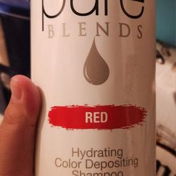 Red hair shampoo