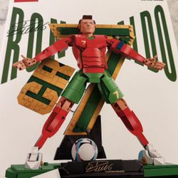 LEGO Editions #43016 Cristiano Ronaldo CR7 Set