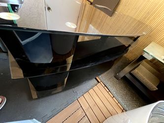 Glass TV Stand (Black)