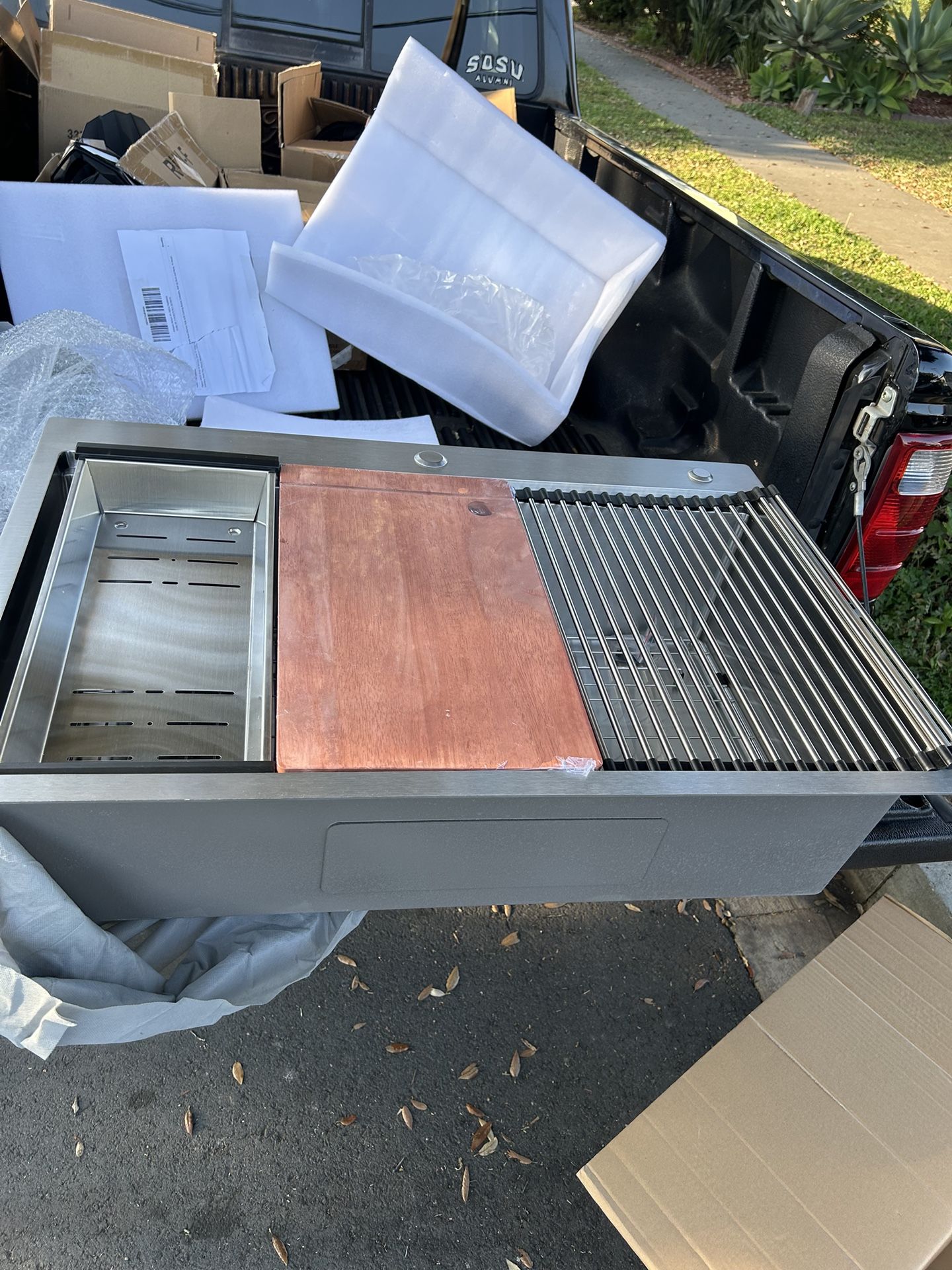 Brand New 33x22 luxury, stainless steel kitchen sink