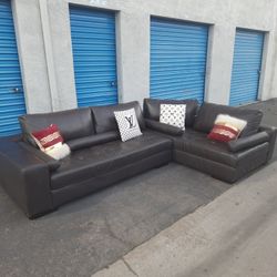 Leather Sectional Couch 🛋 Very Nice 🛋 