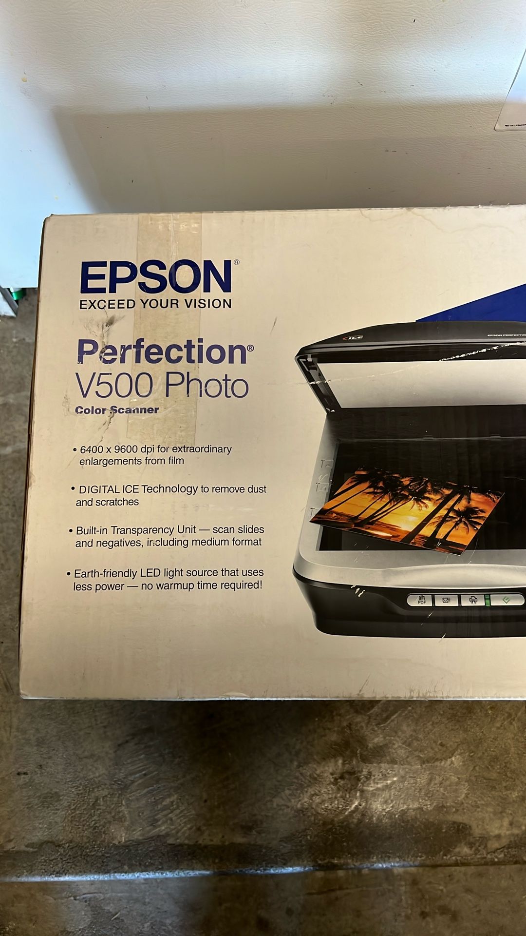 EPSON V500 PHOTO