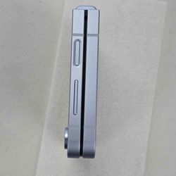 Samsung Galaxy Z Flip 5