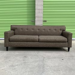 *Free Delivery* Brown Modern Couch Sofa 3 Seater