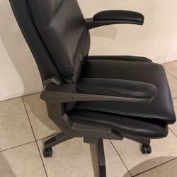 Lazboy Executive Office Chair 