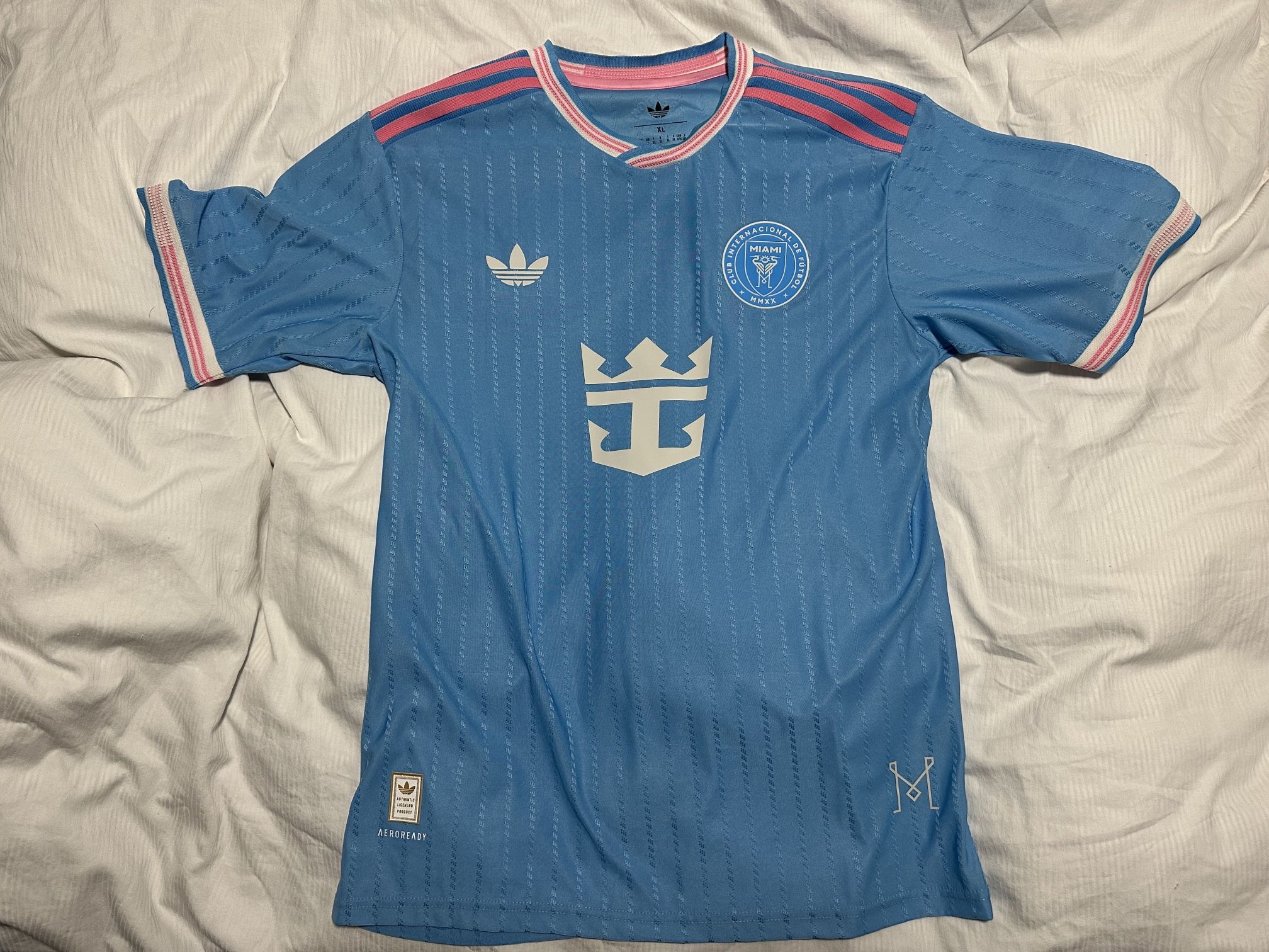 Inter Miami 25/26 Jersey Away XL ( More Like A Large )