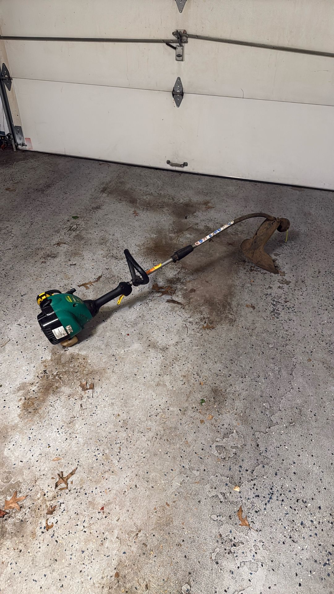 Weedeater FeatherLite FL25c