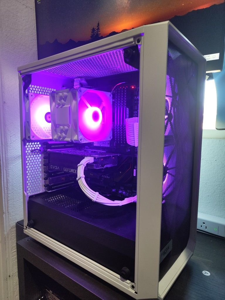 White And Black Gaming Pc Ryzen 5 RTX 2060