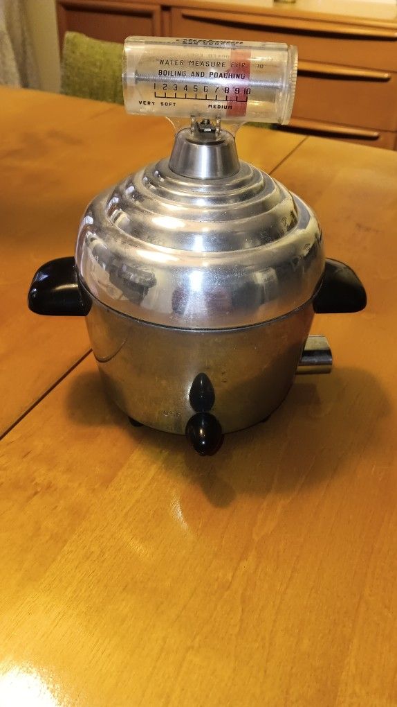 RARE Vintage Sunbeam Egg Cooker Poacher, Tested And Works Great!