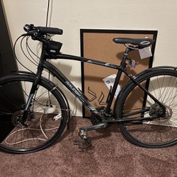 Raleigh Misceo 3.0 Bicycle Pick Up In Bellflower 