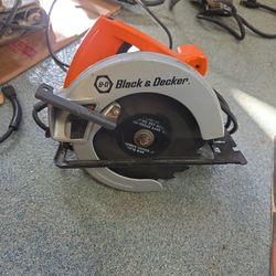 Vintage Black & Decker 7 1/4" Circular Saw