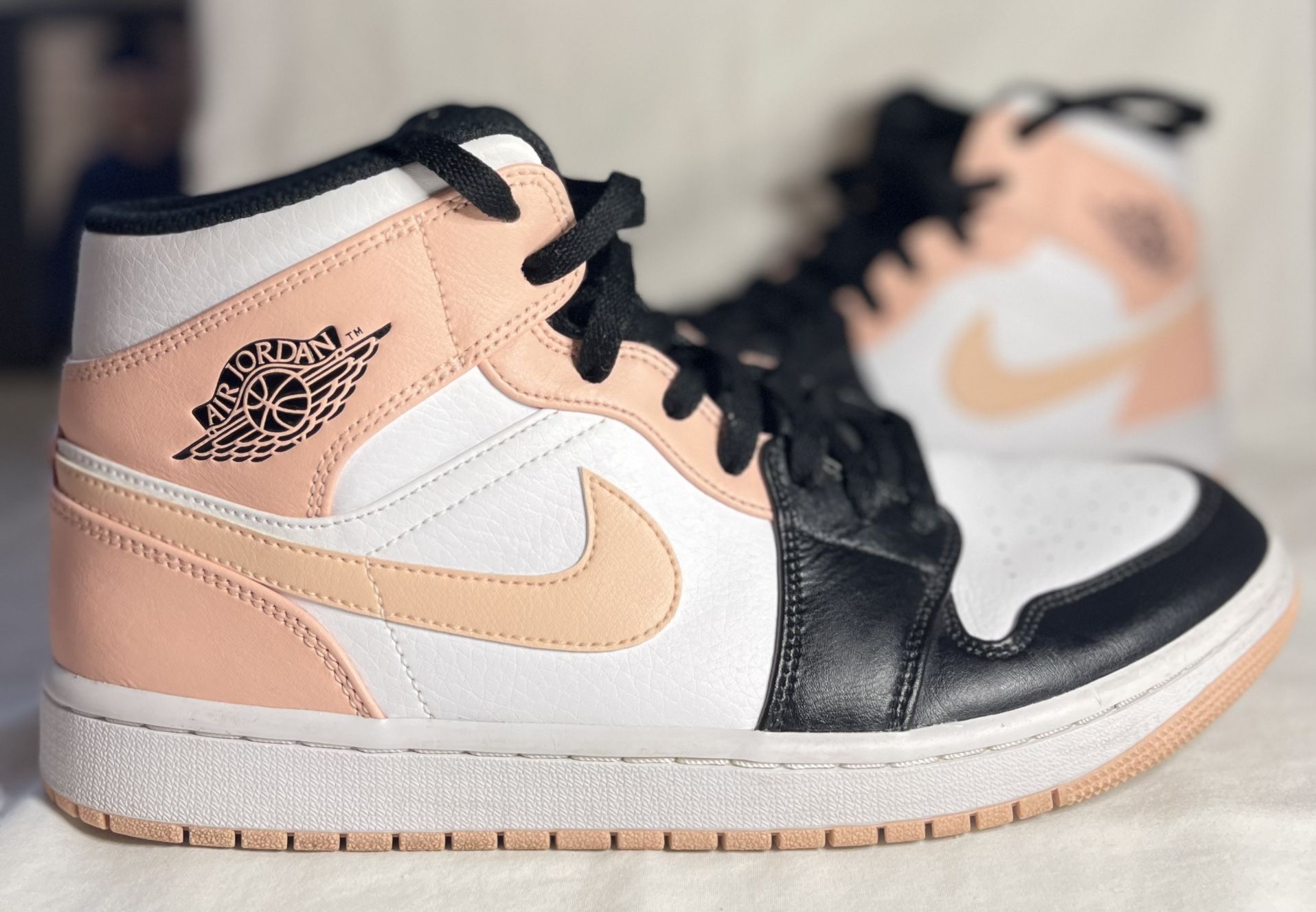 Size 10 - Jordan 1 Mid Crimson Tint