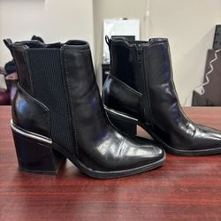 Kelly & Katie Black Leather Boots