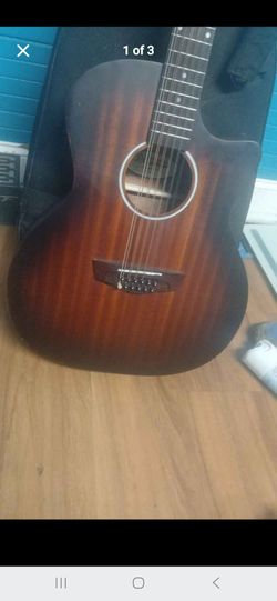 De angelica guitar