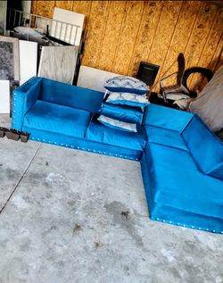 Couch set for a cool prices
