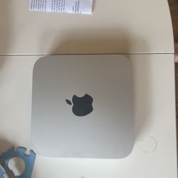 Mac mini (M1, 2020) 8GB RAM 256GB SSD
