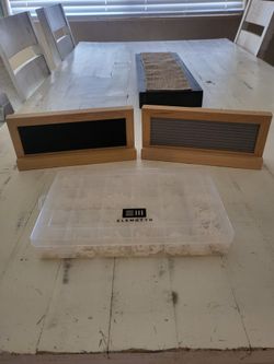 2 Reversible Message Boards 