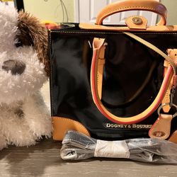 Dooney & Bourke