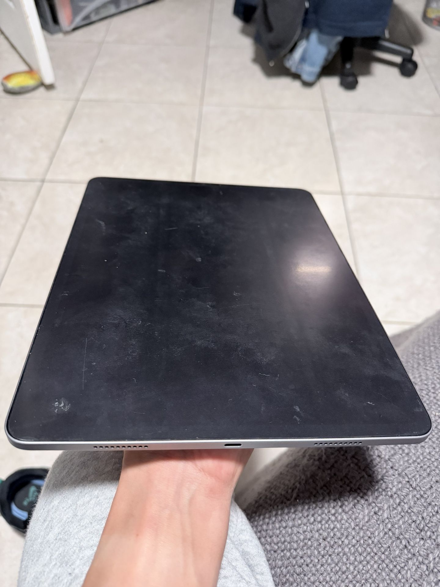 iPad Pro 6th gen 256 GB