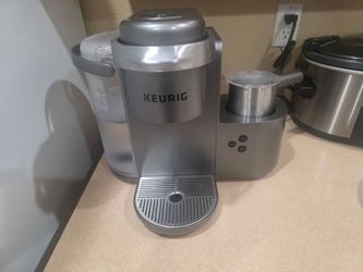 Keurig Single Serve Coffee Latte & Cappuccino Maker