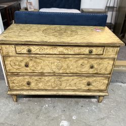Antique Chest Dresser 