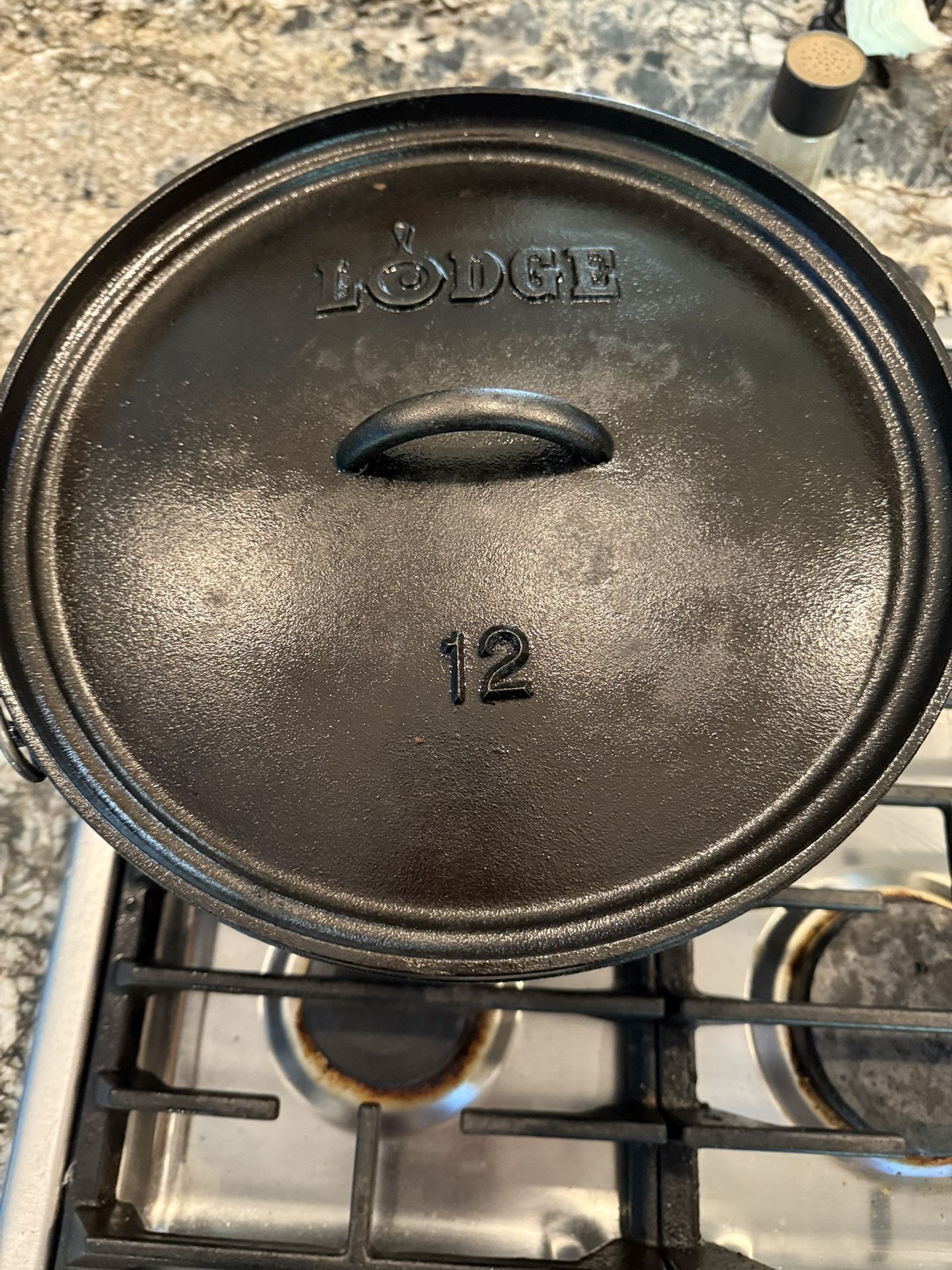 Lodge 12 Inch 8 Qt Dutch Oven Cast Iron 