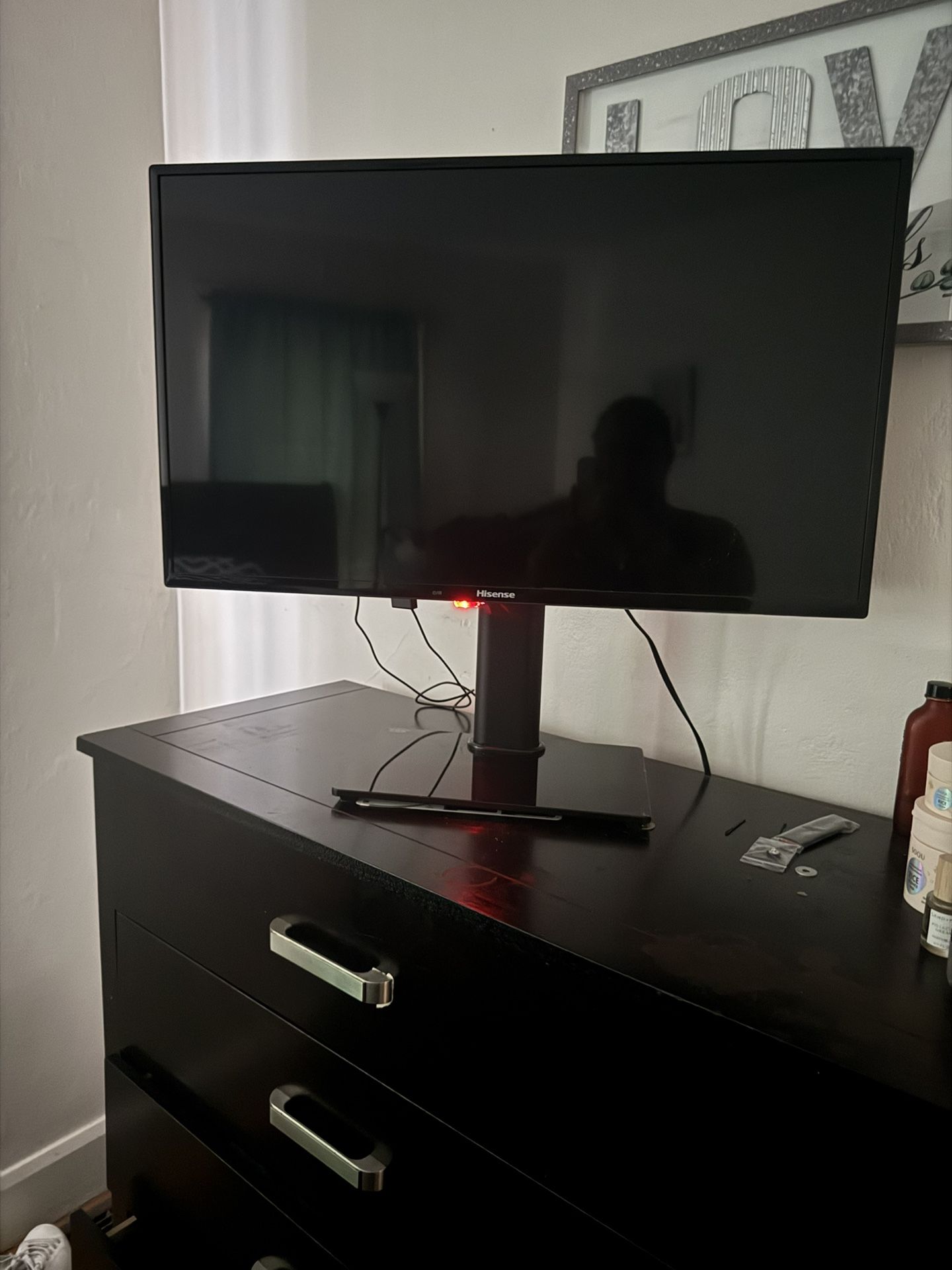 32” Hisense Smart Tv