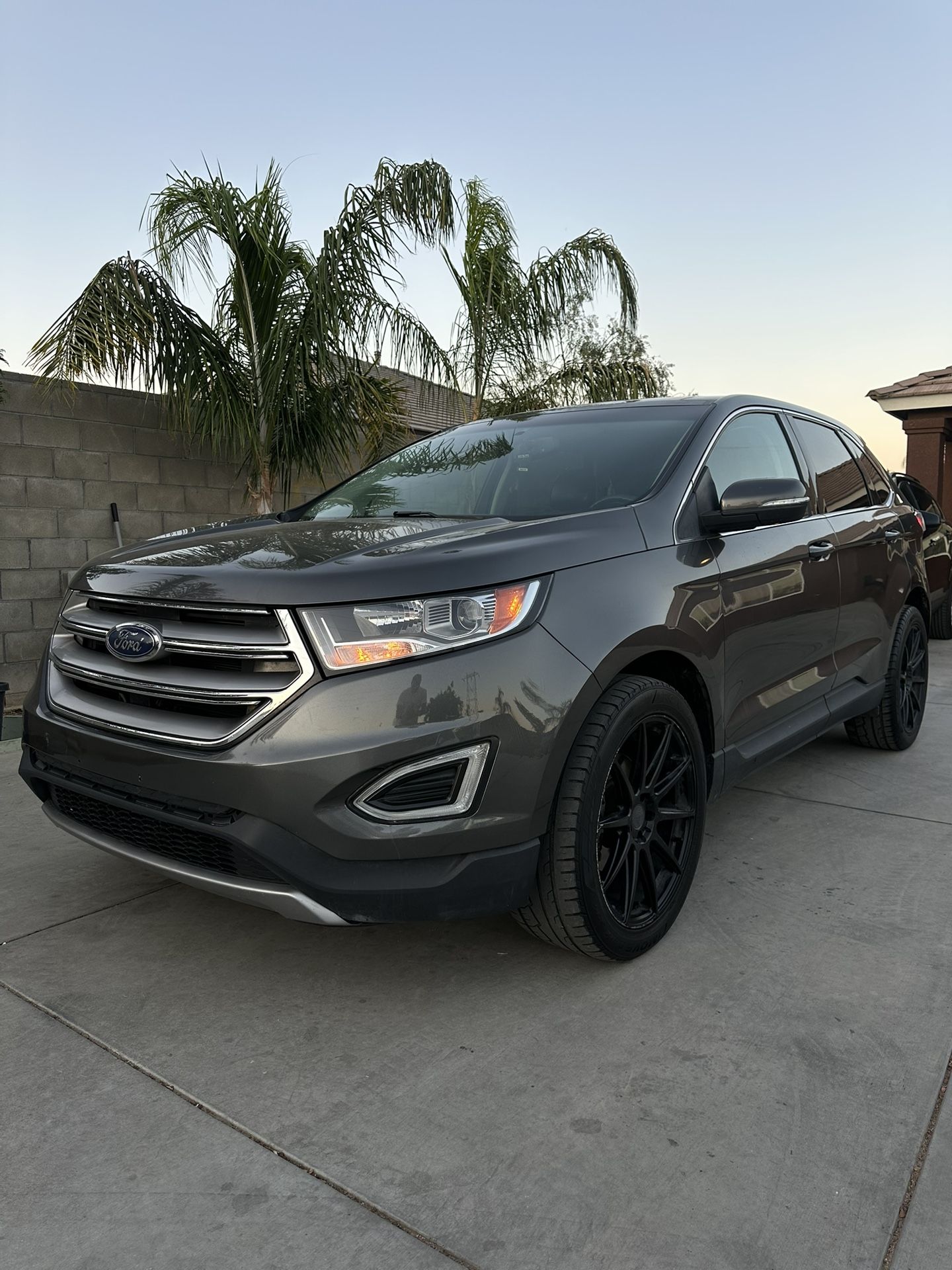 2016 Ford Edge