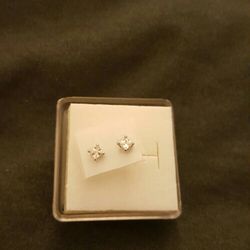 Real silver zircon Diamond small Stud earrings 