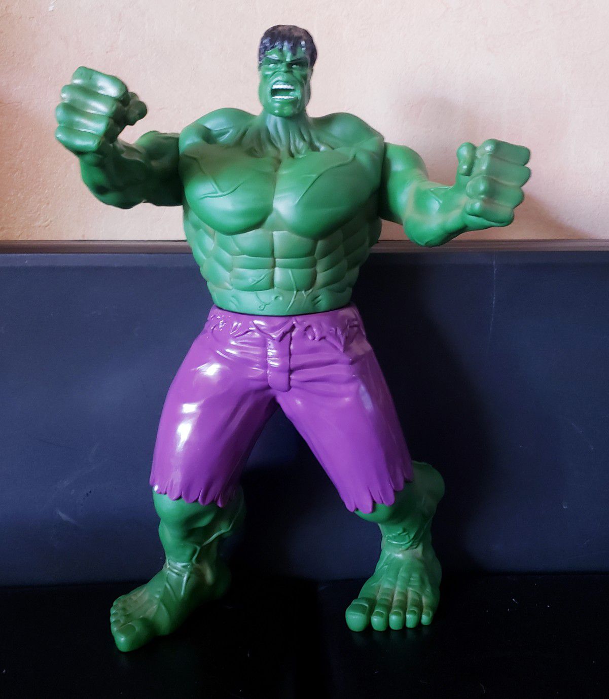 Marvel Hulk 18" Action Figure