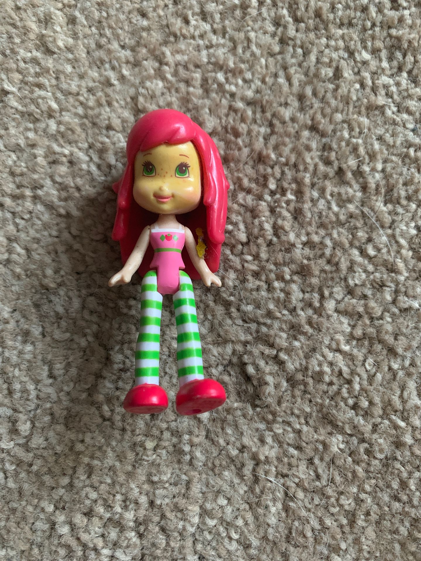 Strawberry shortcake mini doll