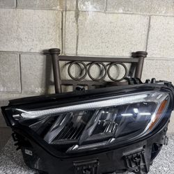 Mercedes-Benz GlC300 GLC43 2023-205 Left Driver Side Healdight 