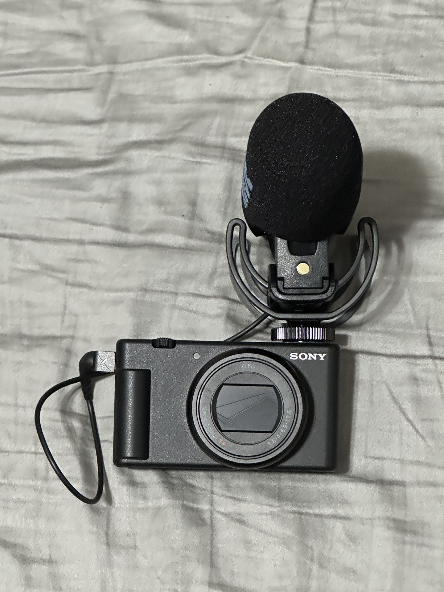 Sony ZV-1 ii Vlog Camera 