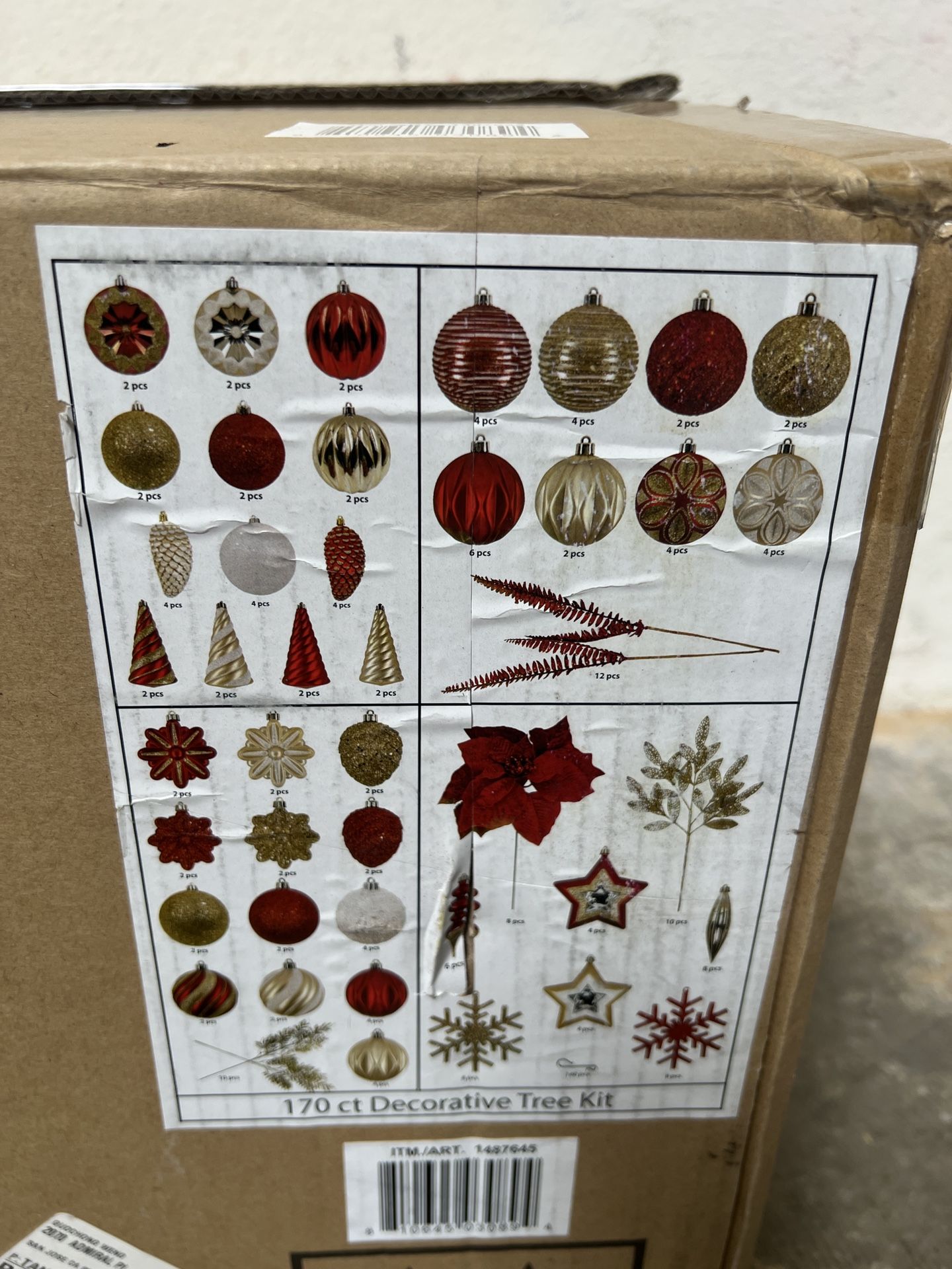 170 Piece Christmas Tree Decorating Kit in Red/Green