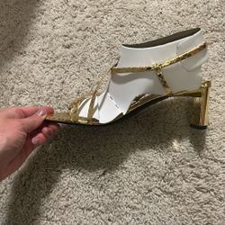 Marc Fisher Metallic Gold Heels (Size 7)