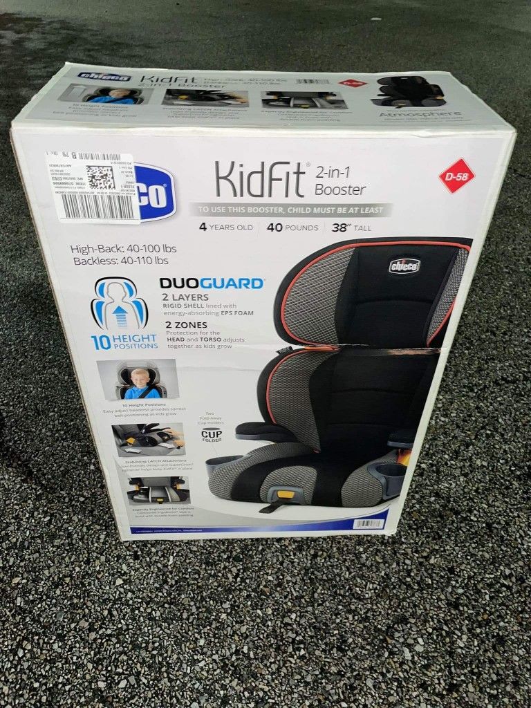 Chicco KidFit 2-in-1 Booster Car Seat