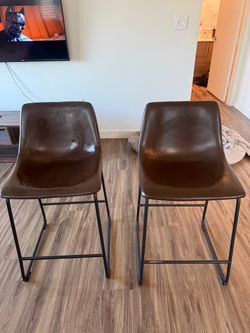 Bar stool