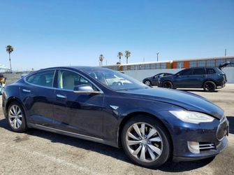 2015 Tesla Model S