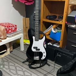 Glarry 20 fret 4 String P-bass Black And White