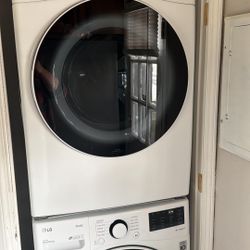 washing machine and dryer like new