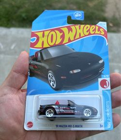 Hot Wheels Mazda MX-5 Miata