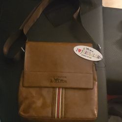 BRAND NEW MEN'S MESSENGER BAG 
