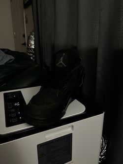 jordan 4 black cat retro $200 obo,trades