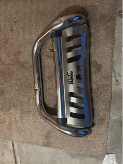 Westin Stainless Steel Bull Bar / Grille Guard