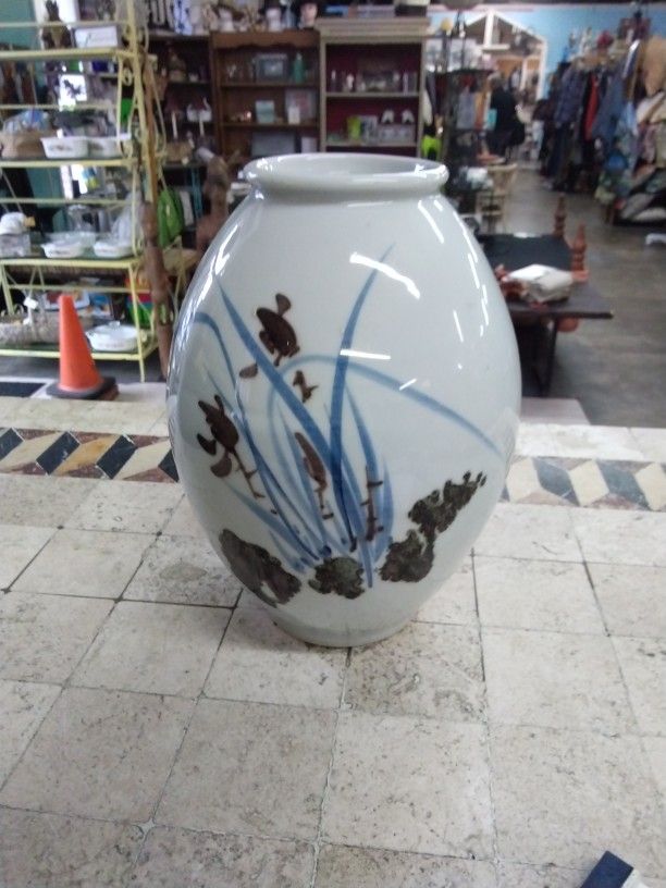 Japanese Hand Painted Vase