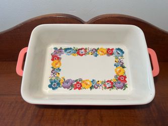 Pioneer Woman Pink Casserole Dish 10” x 7” x 2.5” - it’s 12 1/8” long with handles